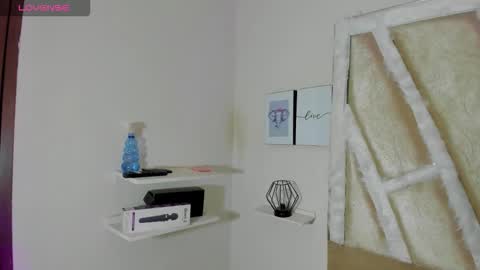 chhloe69 online show from February 2026 01:11:01 PM