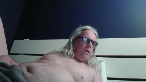 chiguitar online show from March 2026 02:50:01 AM