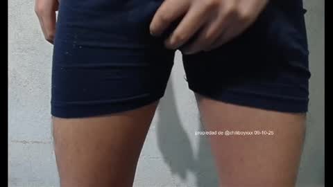 chili_boy online show from October 2025 09:24:01 PM