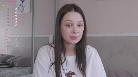 Snapshot of chillgirlll chatting on February 2026 06:13:01 AM Nicole online show from February 2026 06:13:01 AM