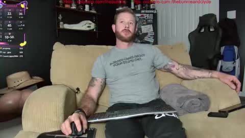 Chillinthemosttt online show from November 2025 02:43:01 AM