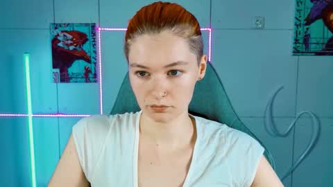 Bella online show from October 2025 05:05:01 AM