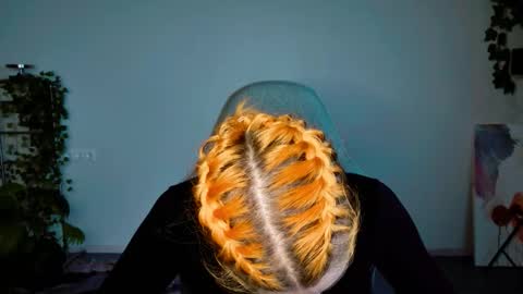 Bella online show from November 2025 09:08:02 AM