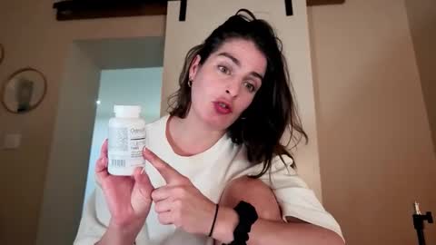 Snapshot of chillwithcamii chatting on April 2026 04:16:02 PM yoursensualparadise online show from April 2026 04:16:02 PM