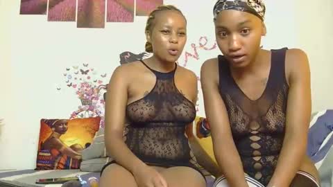 Snapshot of chilly_angels chatting on April 2026 06:19:02 AM Philo online show from April 2026 06:19:02 AM