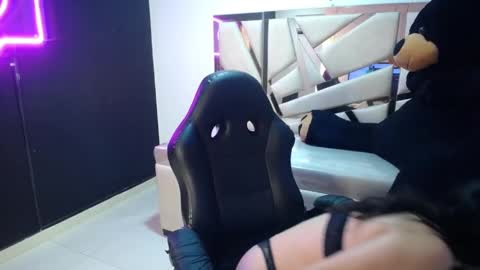 Kelly online show from January 2025 11:45:01 AM