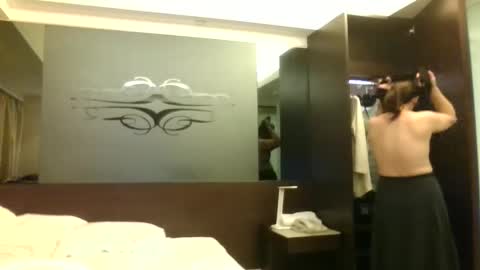 Snapshot of chinesetea1668 chatting on February 2025 05:10:02 PM chinesetea1668 online show from February 2025 05:10:02 PM