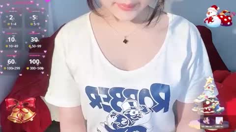 Chinh chubby online show from December 2025 02:46:02 PM