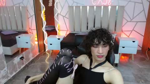 Snapshot of chipi_tay chatting on October 2025 05:10:02 PM chipi_tay online show from October 2025 05:10:02 PM