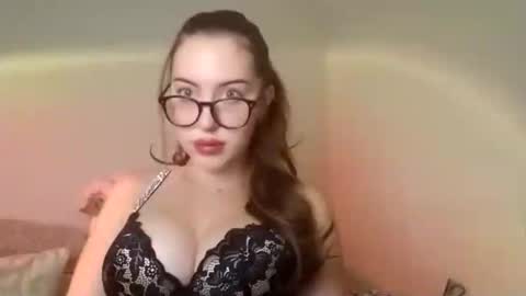 Snapshot of chitos_89 chatting on October 2025 04:37:01 AM chitos_89 online show from October 2025 04:37:01 AM