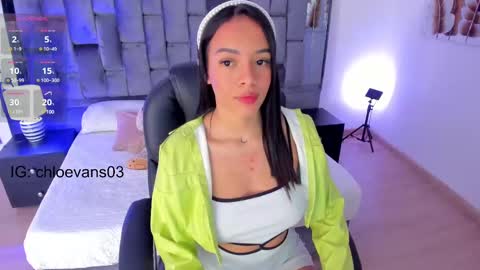 Chloe online show from March 2025 11:40:02 AM