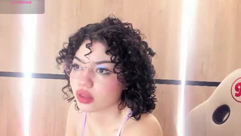 Snapshot of chloe_cortez chatting on July 2026 12:11:01 PM chloe online show from July 2026 12:11:01 PM
