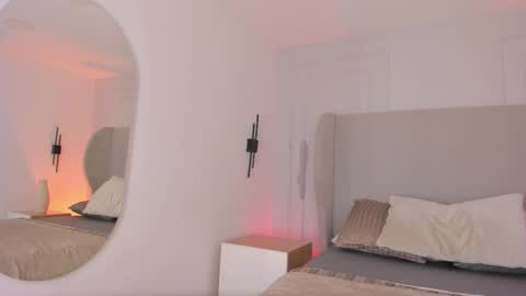 Chloe online show from February 2026 12:21:01 PM