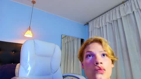 CHLOE online show from December 2024 11:50:02 PM