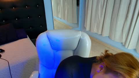 CHLOE online show from December 2024 01:15:02 AM