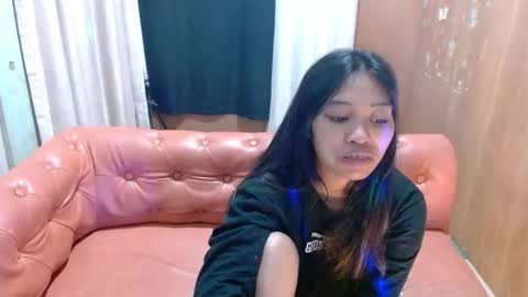 chloe and harlot online show from December 2025 09:41:02 PM