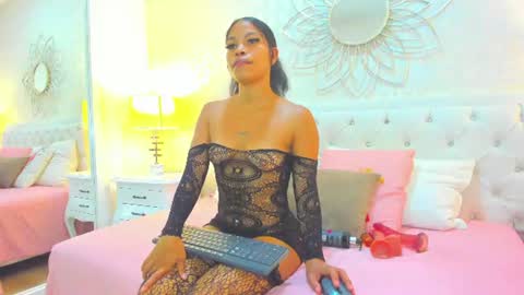 chloe miller7 online show from June 2026 04:06:02 AM