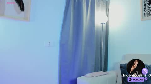 chloe online show from December 2025 01:42:01 PM