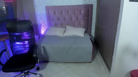 chloe_prg online show from July 2026 05:05:01 AM