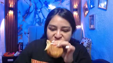 chloe_smith5 online show from February 2026 01:08:02 PM