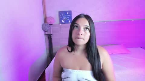 chloe_stark_ online show from May 2026 12:21:01 PM