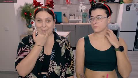 Eva and Sandra online show from January 2025 12:34:02 AM