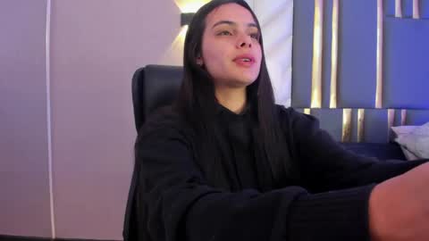 Snapshot of chloeharper_ chatting on May 2026 11:50:01 AM Chloe Harper online show from May 2026 11:50:01 AM