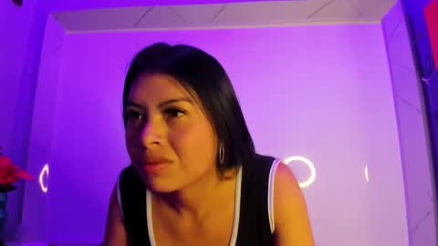 Snapshot of chloemartini_ chatting on September 2025 04:12:02 AM ChloeSignup For Free Join my Fan Club online show from September 2025 04:12:02 AM
