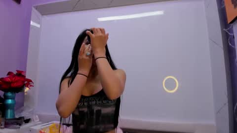 Snapshot of chloemartini_ chatting on September 2025 02:47:02 AM ChloeSignup For Free Join my Fan Club online show from September 2025 02:47:02 AM
