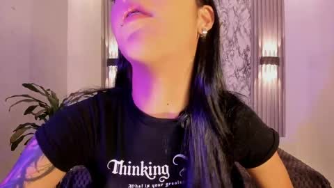 Snapshot of chloemasonn chatting on April 2026 11:04:02 AM chloemasonn online show from April 2026 11:04:02 AM