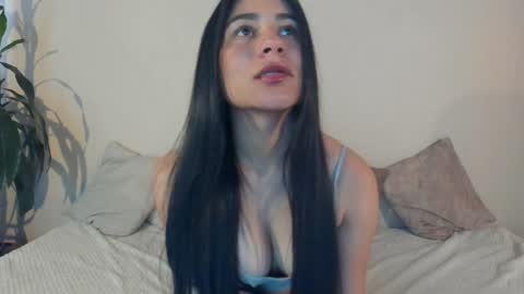 ChloeTurner  online show from February 2025 03:39:01 PM