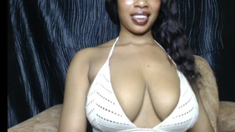 ESTHER online show from April 2026 11:48:01 PM