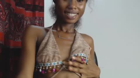 choco_petitqueen online show from December 2024 07:22:01 PM