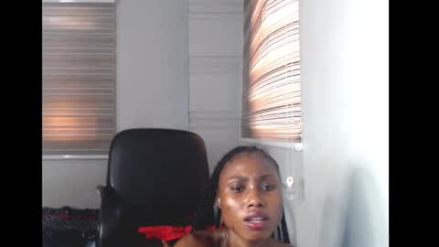 choco_petitqueen online show from February 2026 08:47:01 AM