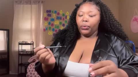 Snapshot of chocolatebunnyxx69 chatting on July 2026 09:29:01 PM Melina online show from July 2026 09:29:01 PM