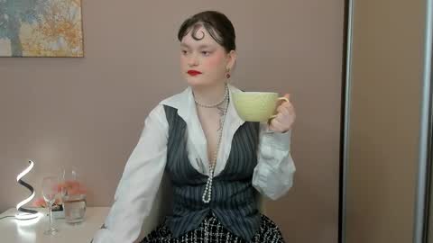 Snapshot of chongchessor chatting on April 2026 04:24:01 AM Cassandra online show from April 2026 04:24:01 AM