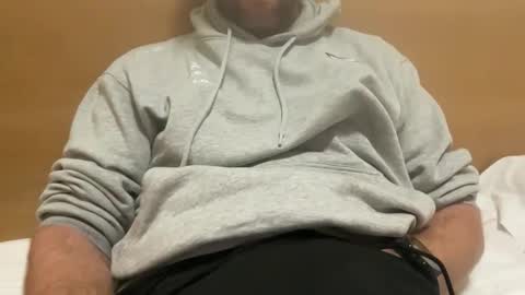 chris13abcd online show from December 2025 11:04:02 AM