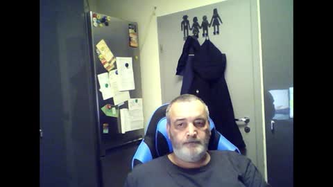 Chris online show from June 2026 01:32:02 AM