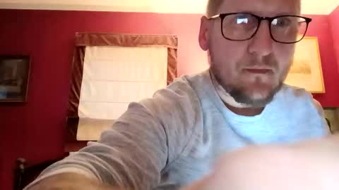 Christopher the Blue-Eye Guy online show from October 2025 10:25:02 PM