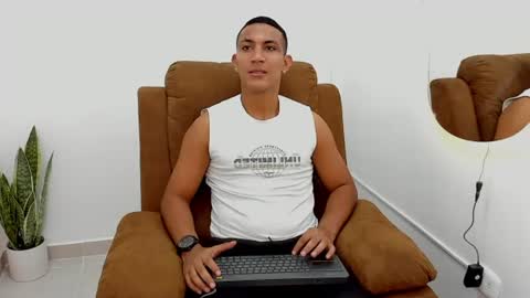 Snapshot of chris_arthus chatting on June 2026 11:59:01 PM Chris online show from June 2026 11:59:01 PM