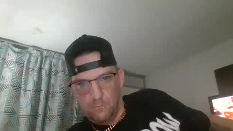 Snapshot of chrisgsonone chatting on December 2025 09:18:01 AM chrisgsonone online show from December 2025 09:18:01 AM