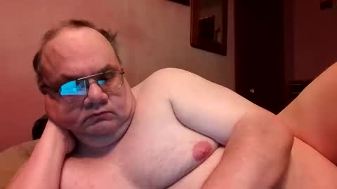 Snapshot of chrismini312 chatting on May 2026 01:35:01 AM Chris The Jerk Off King online show from May 2026 01:35:01 AM