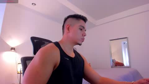 chrismorgan24 online show from October 2025 04:04:01 PM