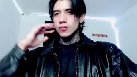 Snapshot of chriss_opp chatting on January 2025 07:43:01 PM CHRIS  INDEPENT MODEL online show from January 2025 07:43:01 PM