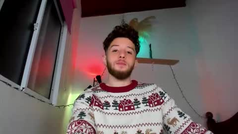 Snapshot of chrisstianford chatting on December 2025 08:10:02 AM Hi dont forguet to follow me online show from December 2025 08:10:02 AM