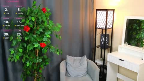 Christa online show from April 2026 03:09:02 PM