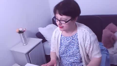 Christa online show from January 2025 10:31:01 PM