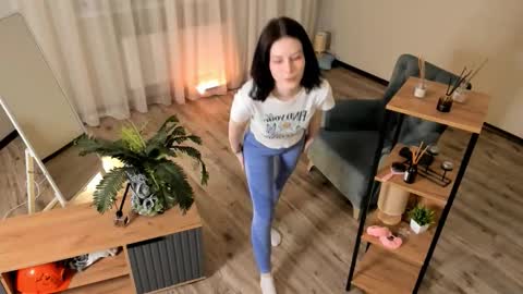 christaschrecongost online show from February 2026 04:03:02 PM