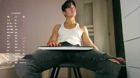 UPVOTE ME ------  ILL DO SOMETHING FOR FREE online show from December 2025 03:34:01 AM