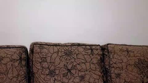 christihanson online show from February 2026 01:25:01 PM